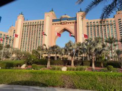 阿布扎比公司注冊代理甄選指南：避開陷阱，選對伙伴